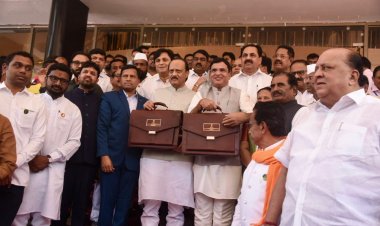 राज्याच्या अर्थसंकल्पात कृषी, उद्योग, शिक्षण व आरोग्यासाठी भरीव तरतूद 