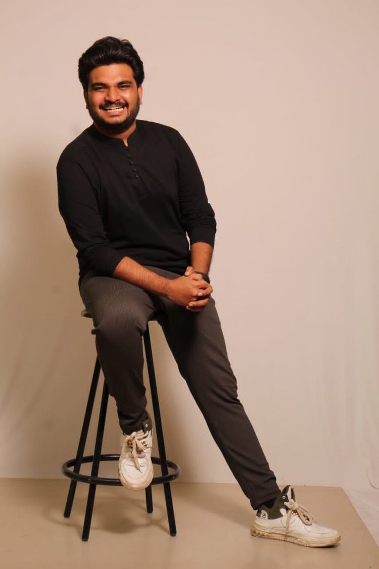 अंबाजोगाईतील महाविद्यालयीन युवक ऋषीकेश मुंडेची अभिनय क्षेत्रात गरुडझेप, नव्या वर्षात आकर्षक भूमिकांची गुढी उभारण्यासाठी ऋषीकेश झाला सज्ज!