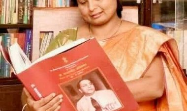 पुढाऱ्यांच्या मागे रात्रंदिवस पळणाऱ्या कार्यकर्त्यांसाठी शिवसेना उपनेत्या सुषमा अंधारे यांचं डोळ्यात अंजन घालणारं जळजळीत 'पत्र'