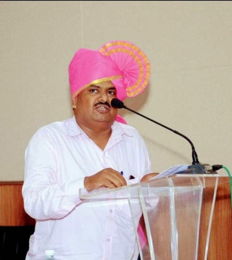 पुणे झेडपीतील उमाकांत सुर्यवंशी यांना गुणवंत कर्मचारी पुरस्कार, 'ग्रामविकास'चे पुरस्कार जाहीर! 