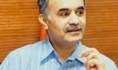 Appointment as Chairman of the Sixth State Finance Commission : सहाव्या राज्य वित्त आयोगाच्या अध्यक्षपदी डॉ. नितीन करीर 